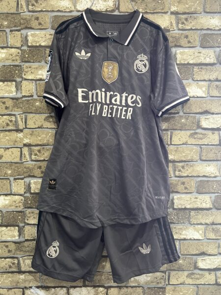 Real Madrid Gris